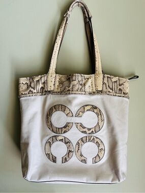 Coach White Leather Tote with Snake-Embossed Accentsu